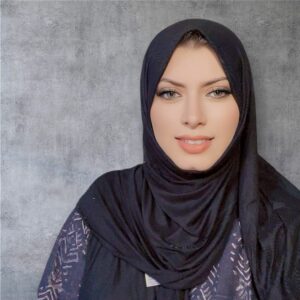 Hijab noir chic