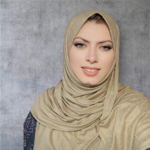 Hijab beige chic